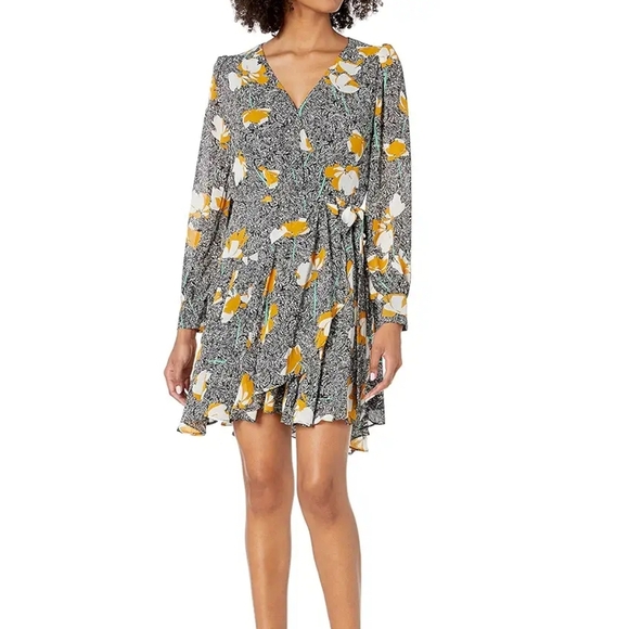 Anthropologie ASTR the label Women's Long Sleeve Aja Mini Wrap Dress Size Small - Picture 1 of 16